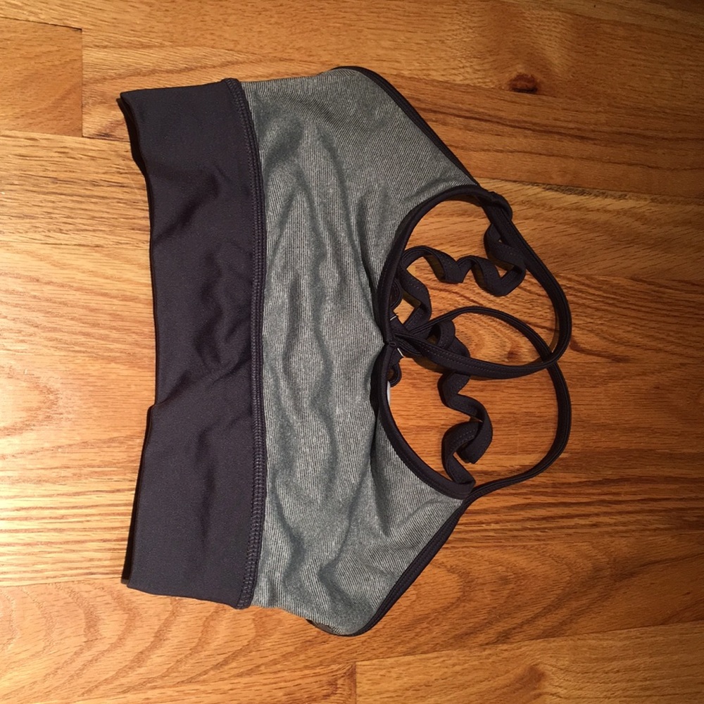 sports bra barely worn